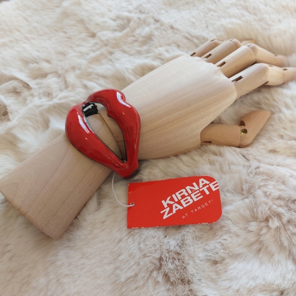 RARE NWT Kirna Zabete at Target red enamel lips bracelet - Picture 2 of 8